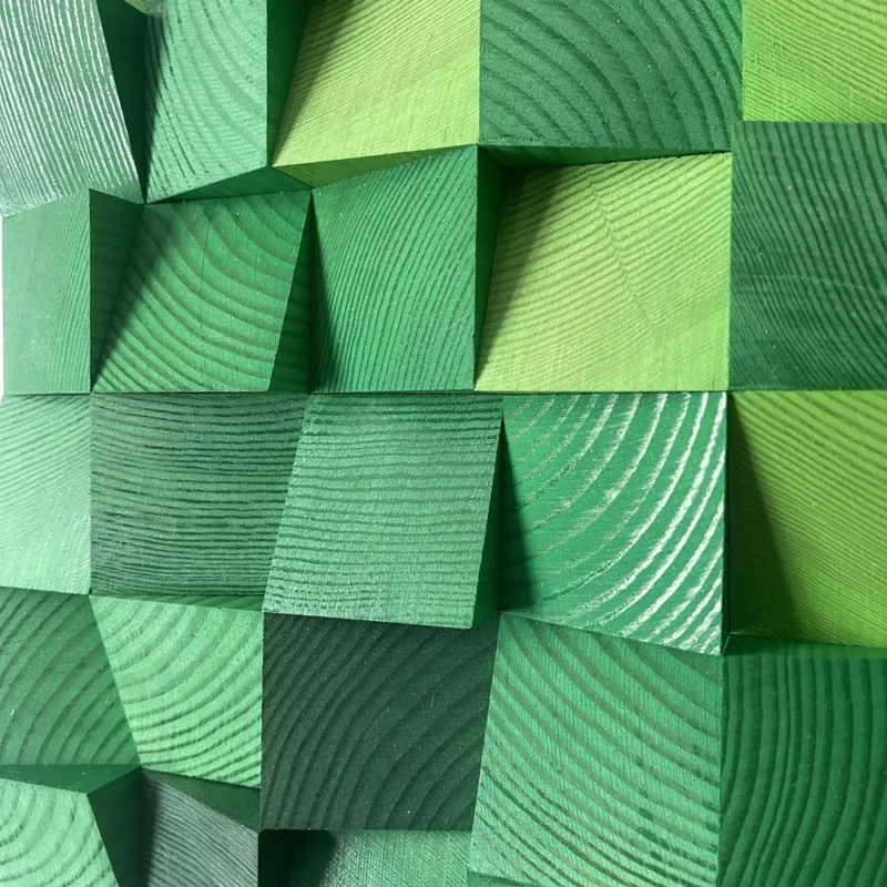 zaļš koka sienas dekors